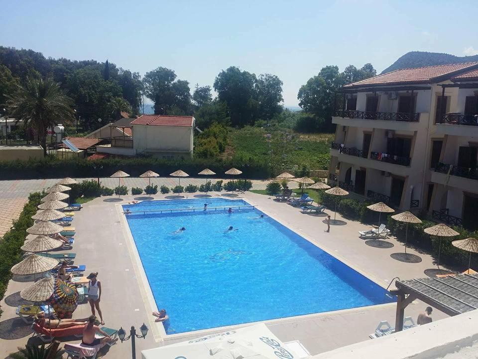 Vouni King Hotel Limnitis Exteriör bild